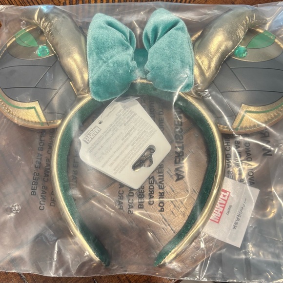 Loki Ear Headband for Adults - Picture 3 of 4